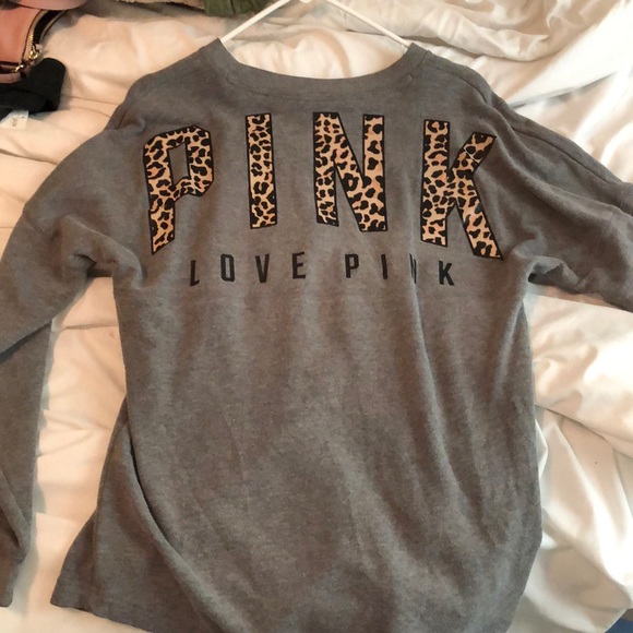 VS PINK crew neck sweatshirt - Picture 2 of 3